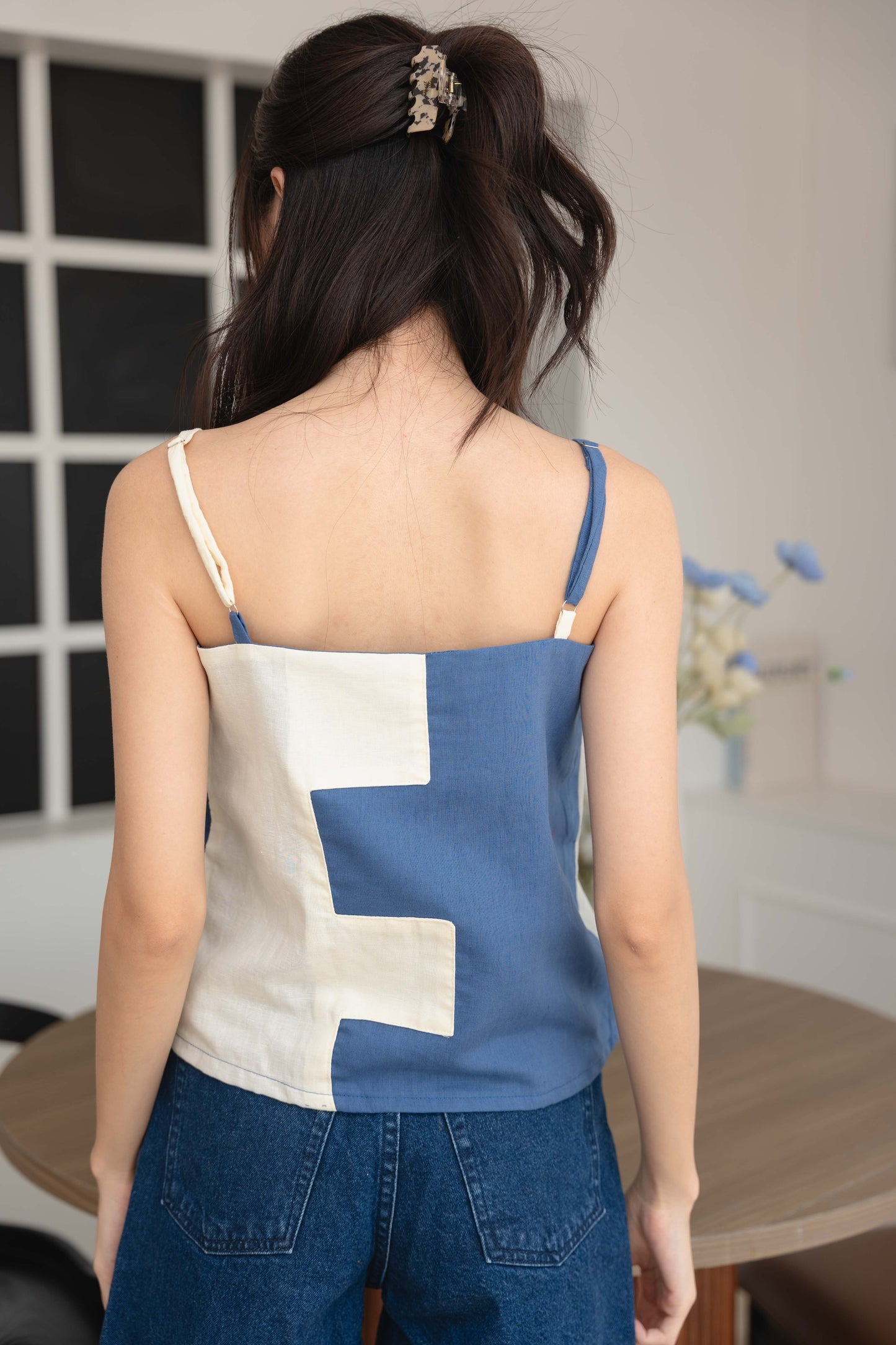 Amanda Top in Yale Blue/Cream
