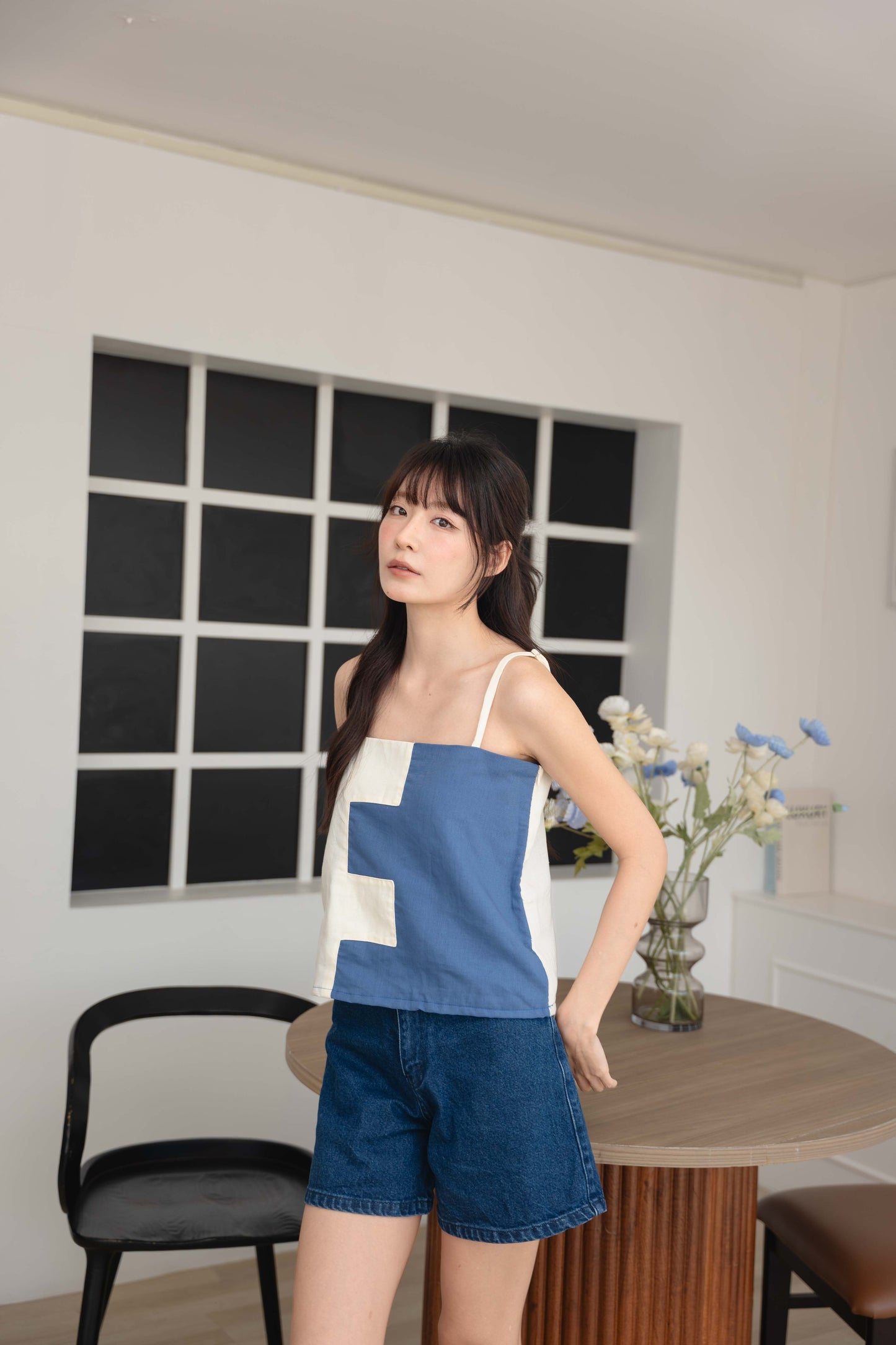 Amanda Top in Yale Blue/Cream